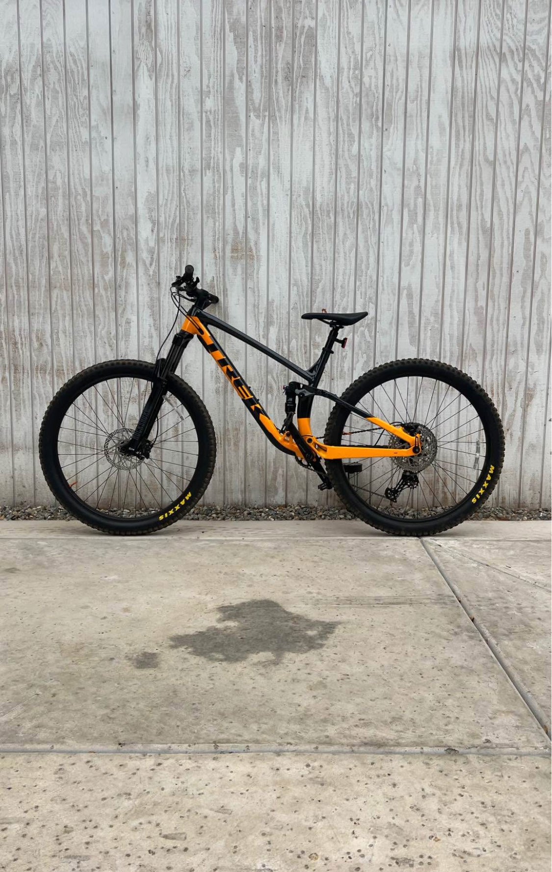 Trek  Fuel EX5  R 29  Año 2023