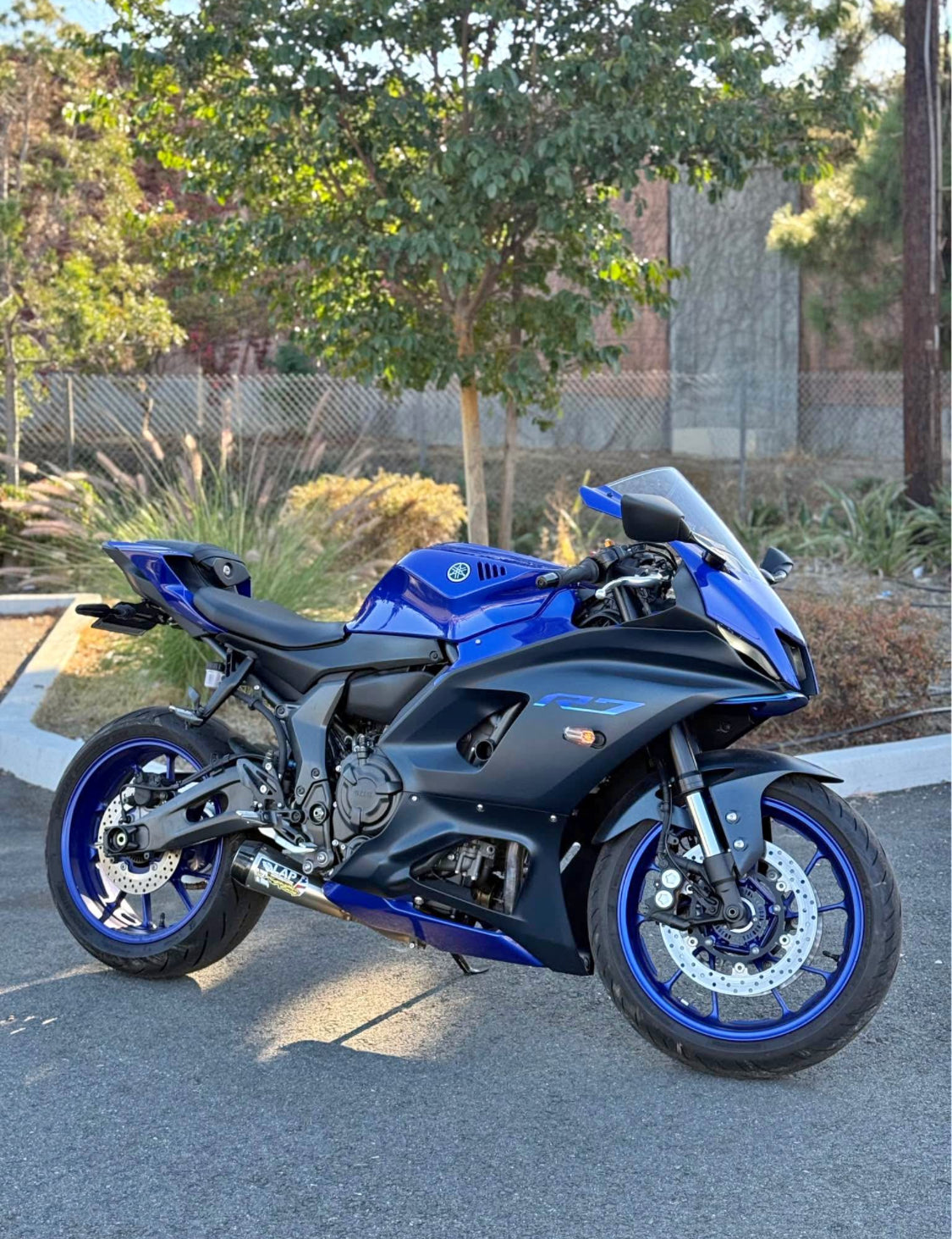 Yamaha  R7   Año 2022
