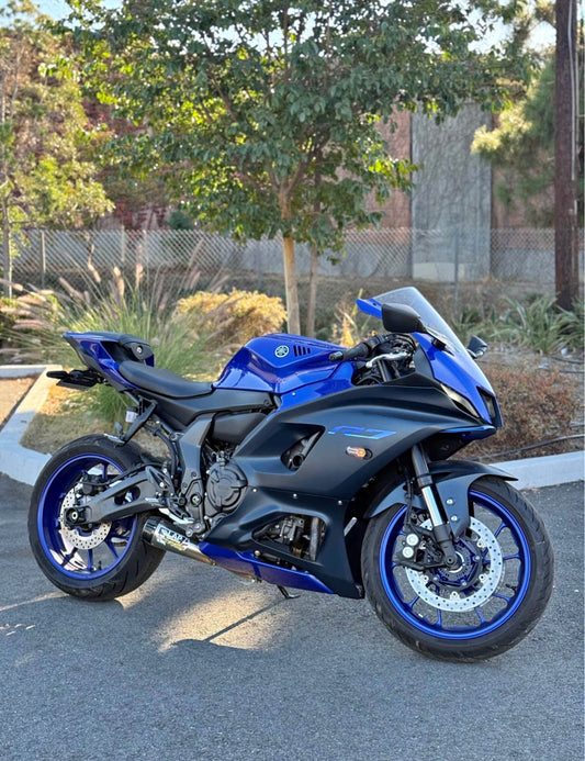 Yamaha  R7   Año 2022