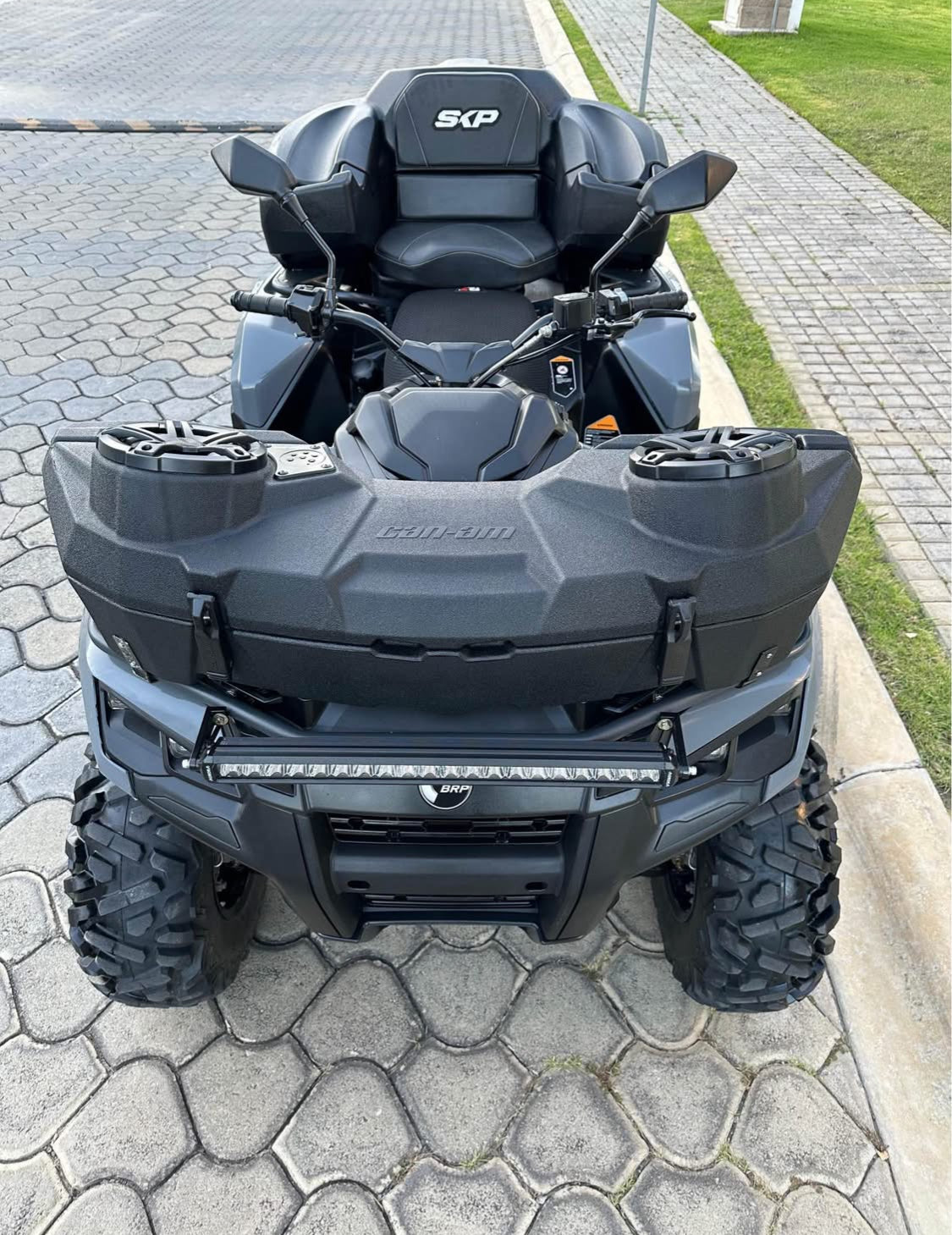 Can-Am   Outlander 500 Año 2023