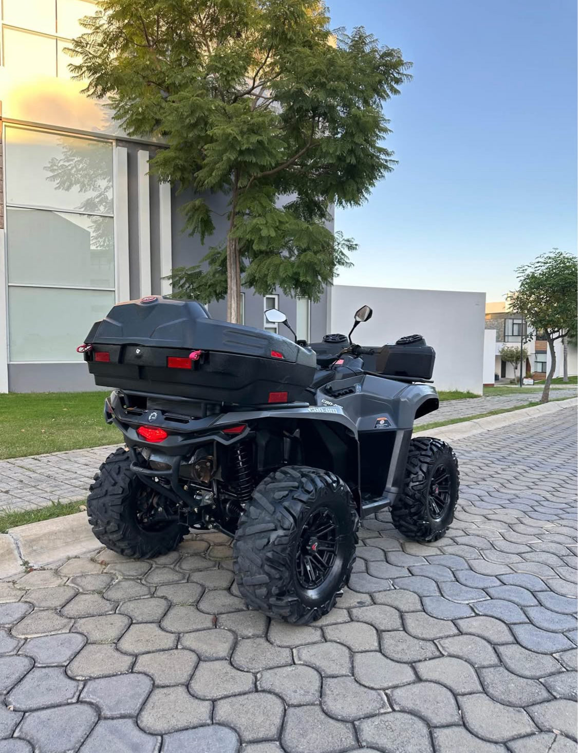 Can-Am   Outlander 500 Año 2023