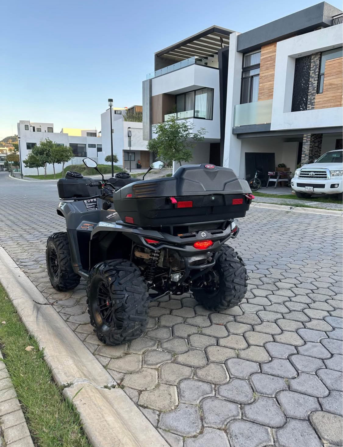 Can-Am   Outlander 500 Año 2023