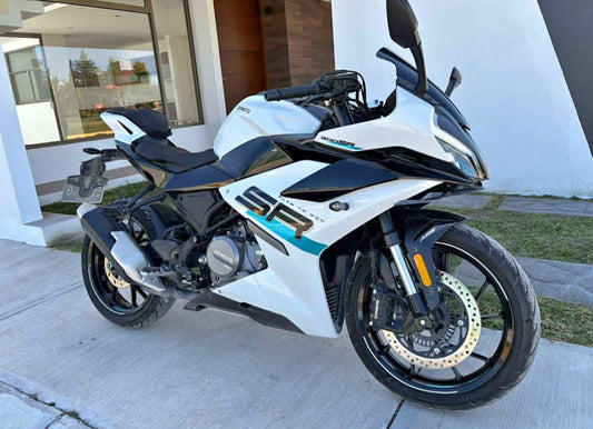 CFMOTO  CF 300 sr  Año 2023