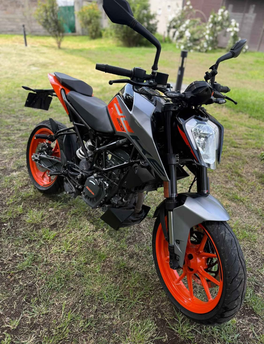 KTM  Duke 200 Año 2023