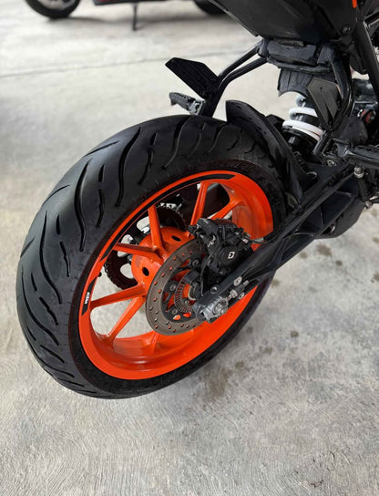 KTM  Duke 200 Año 2023