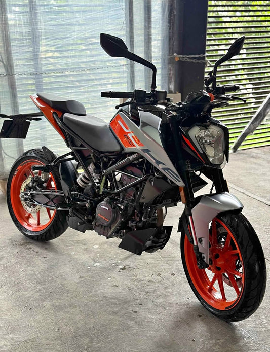 KTM  Duke 200 Año 2023