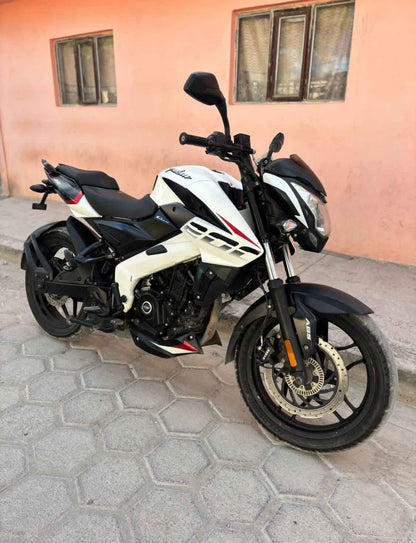 Bajaj  Ns 200 Año 2023