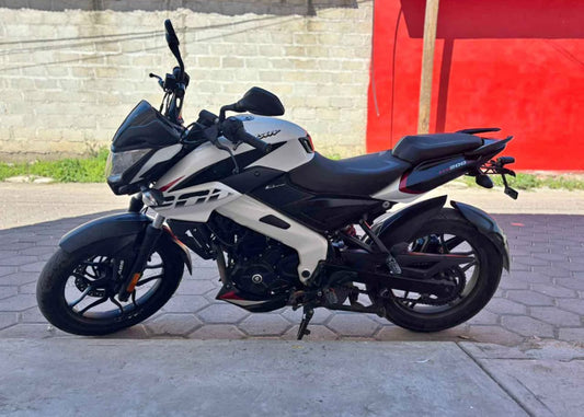 Bajaj  Ns 200 Año 2023