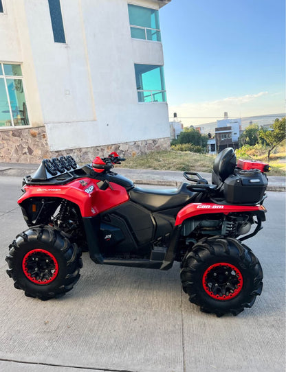 Can Am  Max Outlander 700 Año 2024