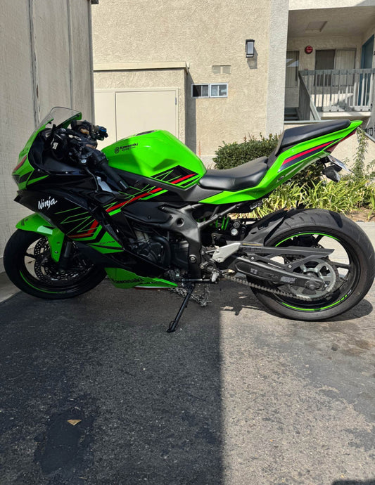 Ninja  zx4rr Año 2023