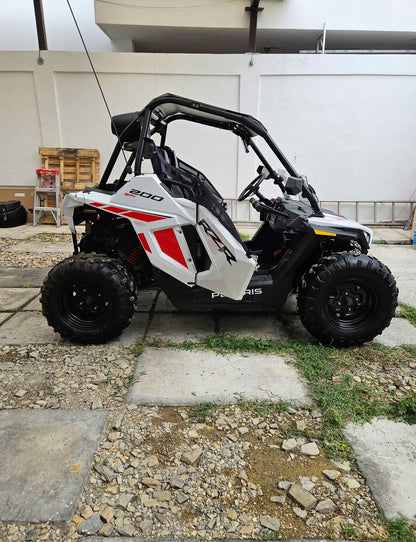POLARIS RZR EFI 200 Año 2021