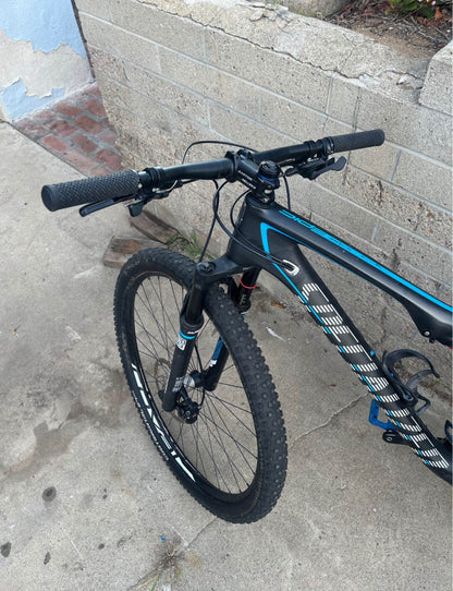 Specialized  Epic Carbon  R 29