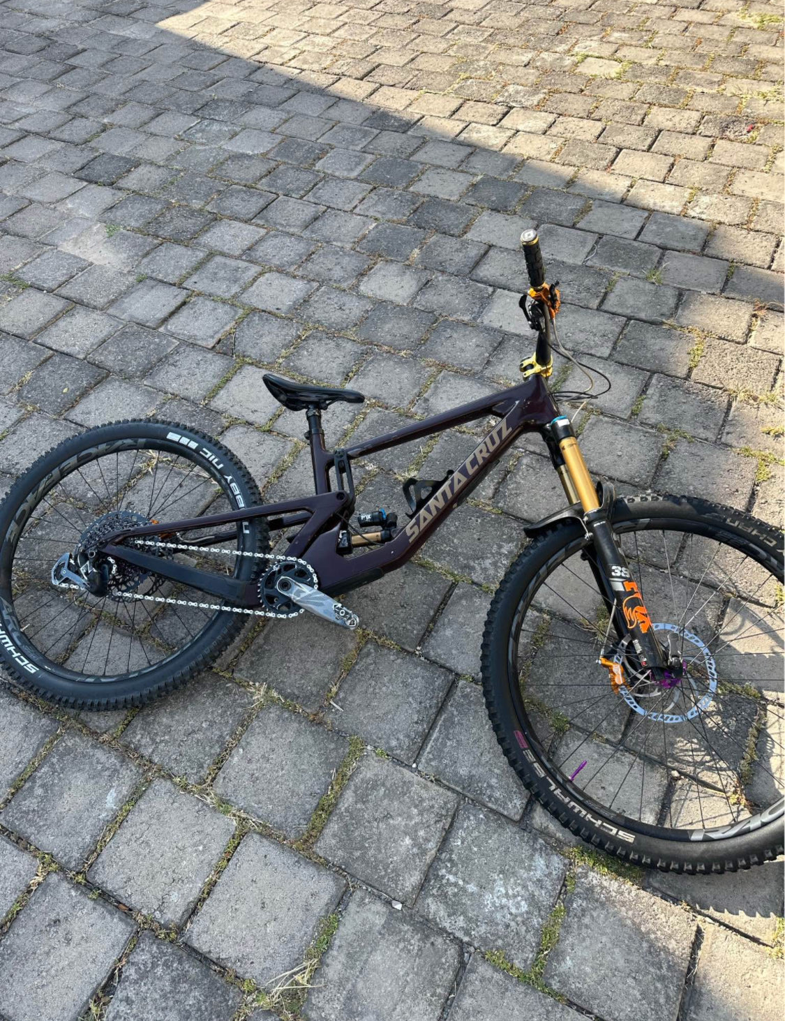 Santa Cruz Nomad c  R27.5
