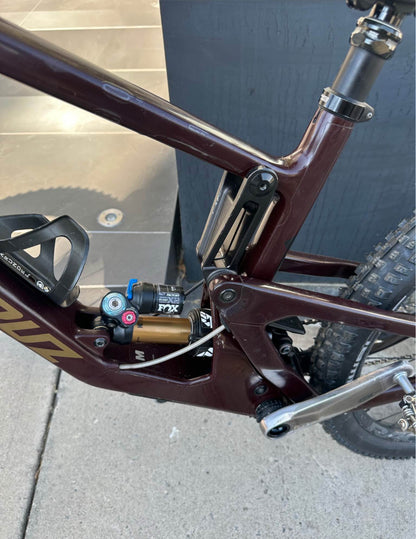 Santa Cruz Nomad c  R27.5