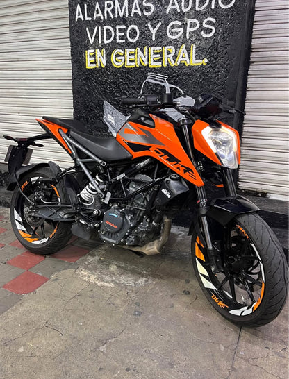 Ktm  Duke 200 Año 2024