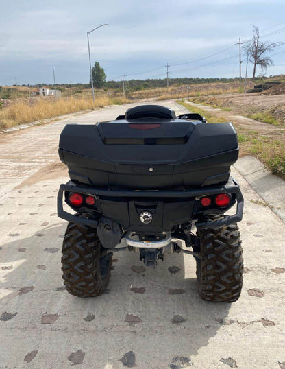 Can-Am  800cc Año 2024