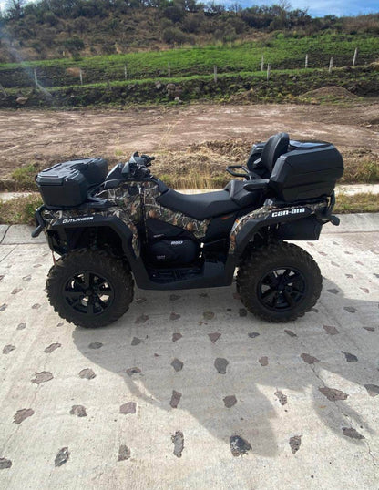 Can-Am  800cc Año 2024