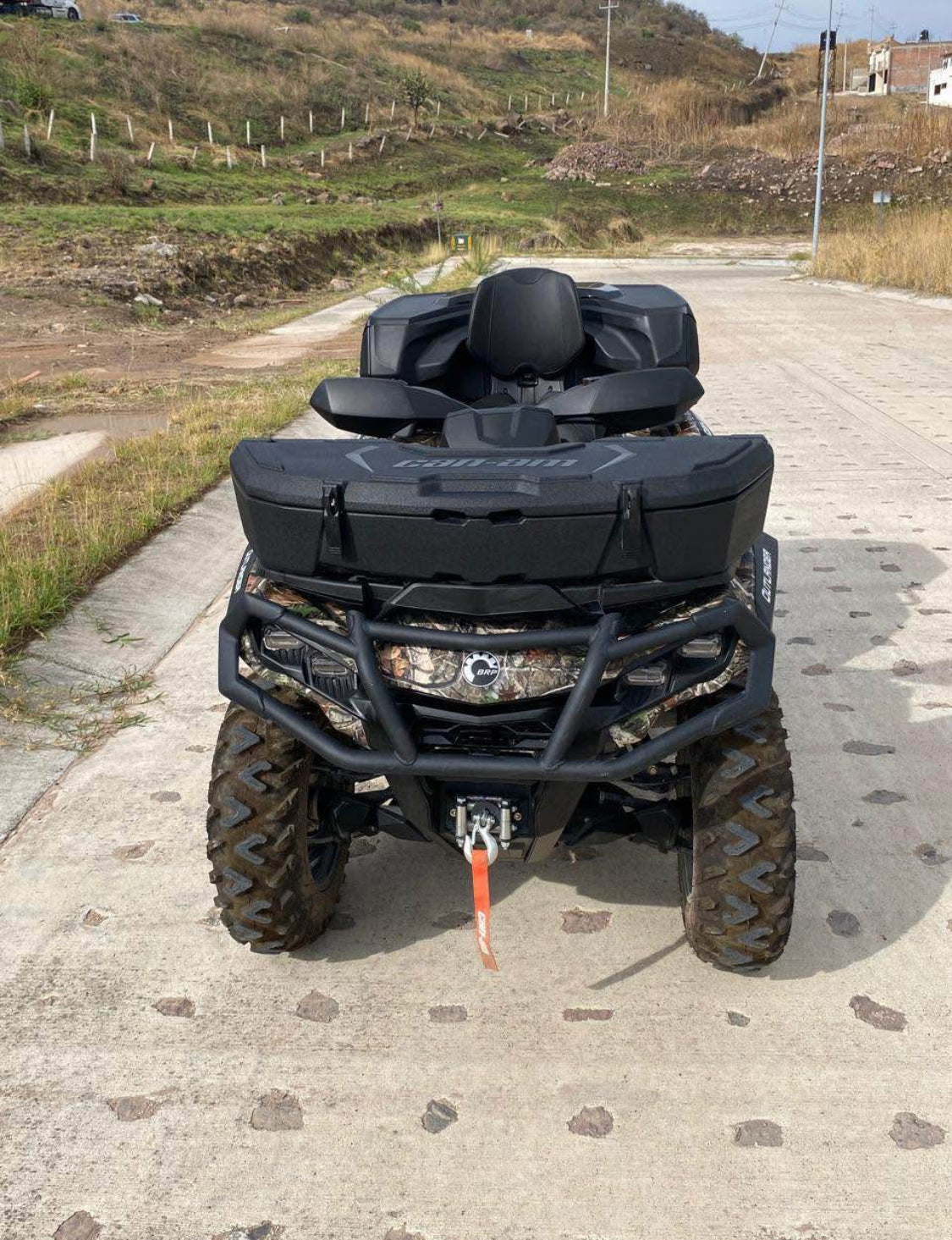 Can-Am  800cc Año 2024