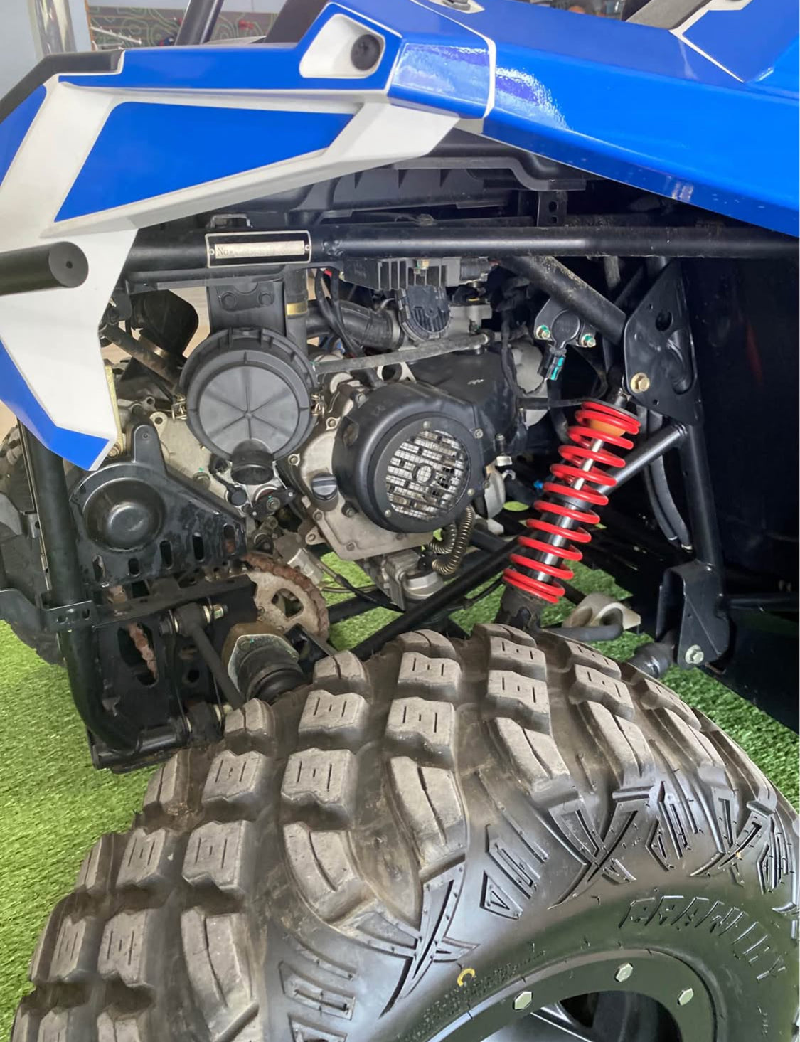 Polaris 200 efi año 2023