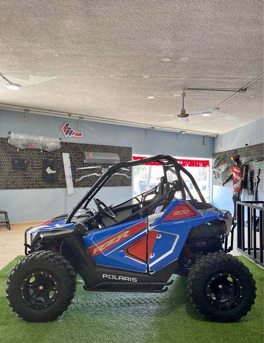 Polaris 200 efi año 2023