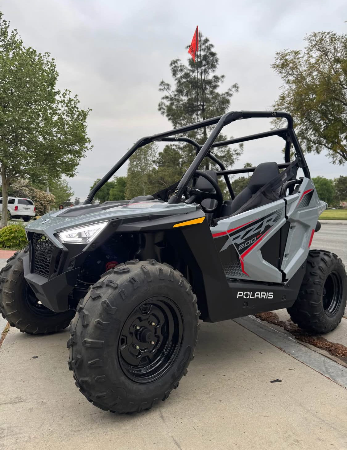 Polaris  RZR 200 EFI Año 2024