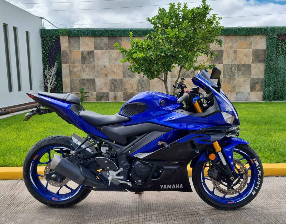 Yamaha  YZF  Año 2019