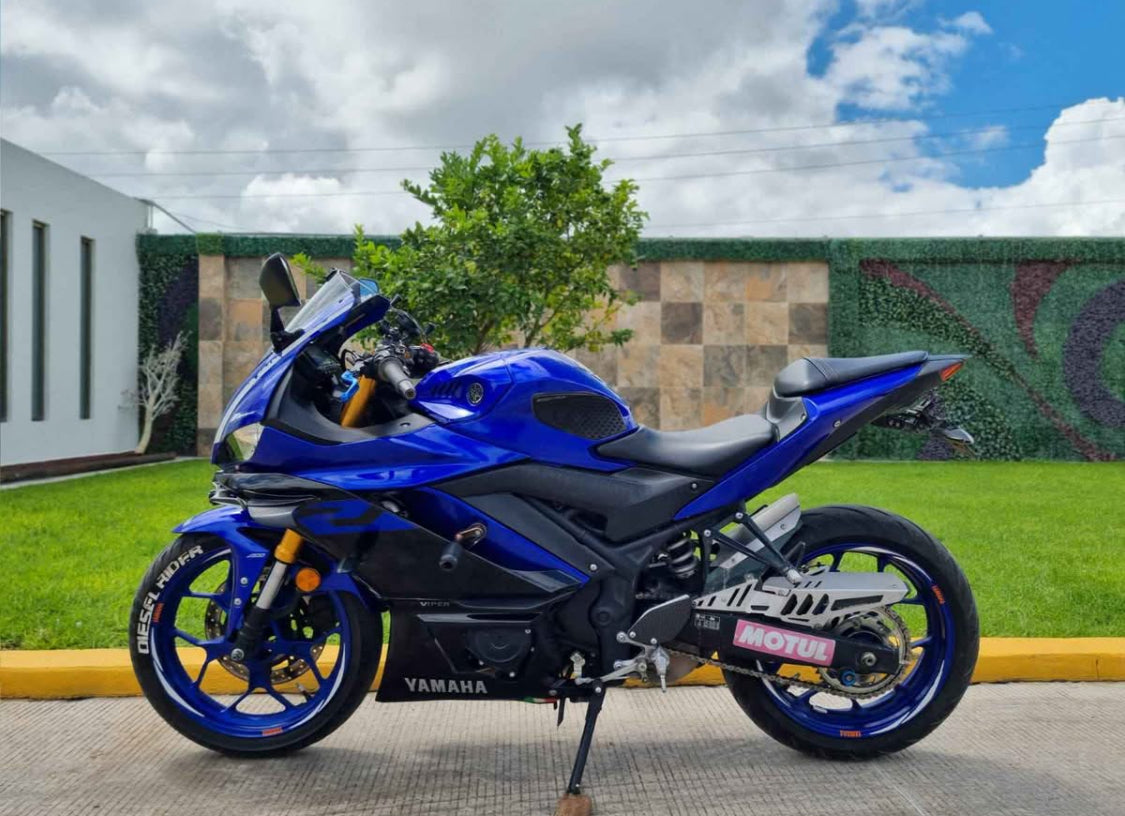 Yamaha  YZF  Año 2019