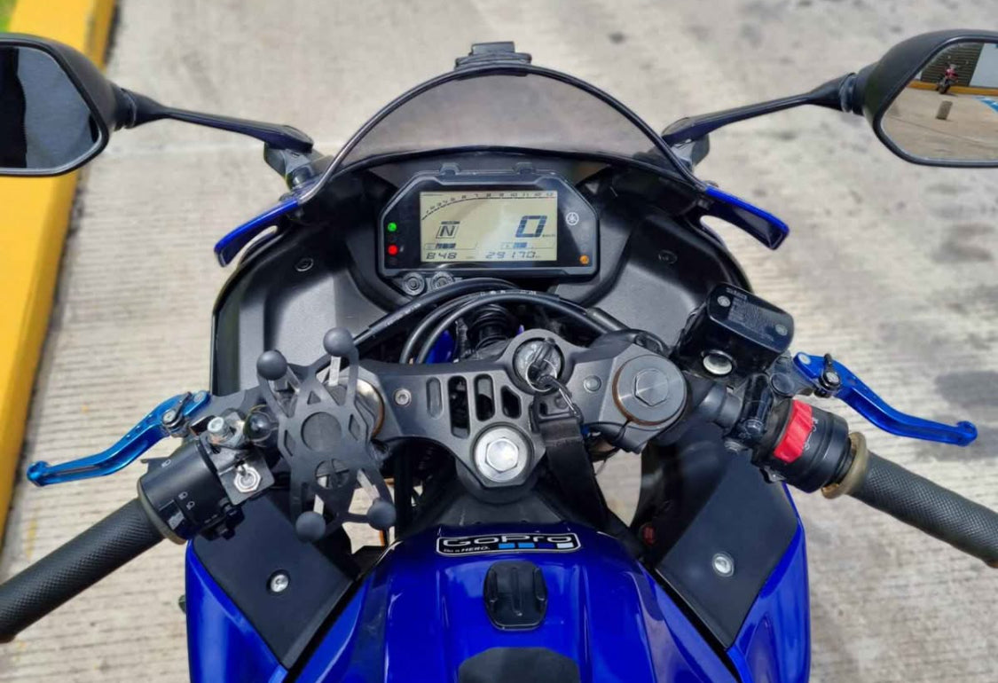 Yamaha  YZF  Año 2019