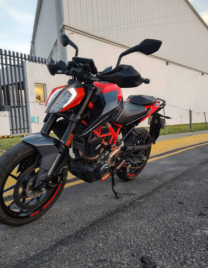 KTM  Duke 390  Año 2023