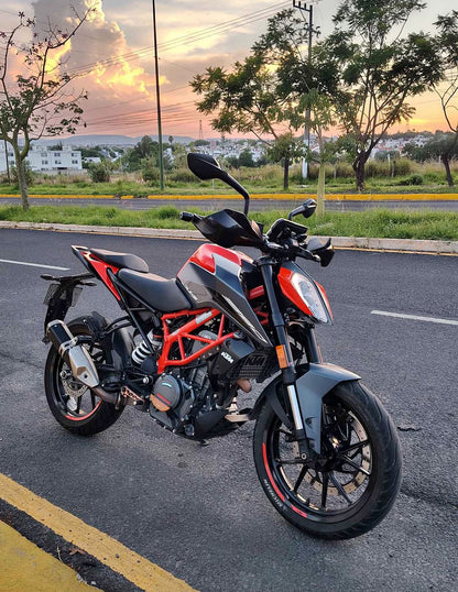 KTM  Duke 390  Año 2023