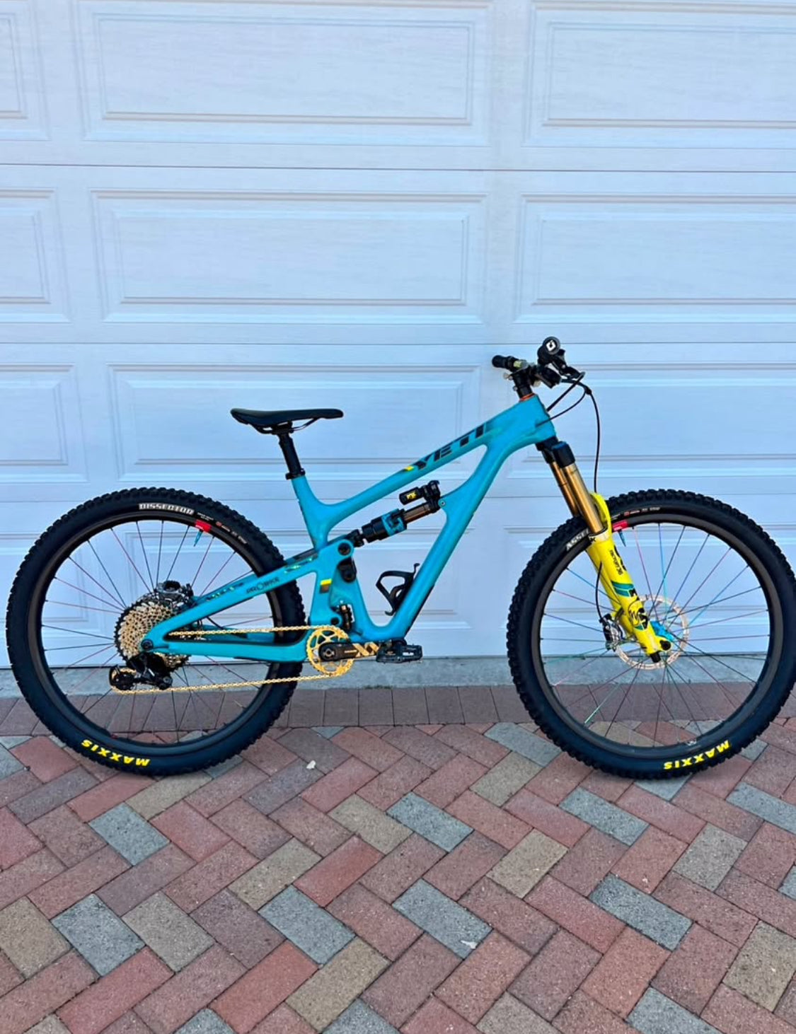 Yeti  SB150  Año 2019
