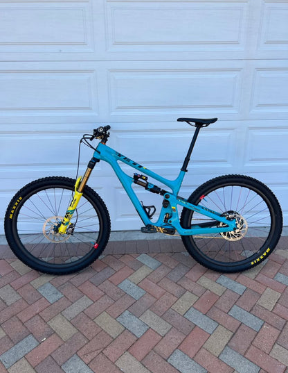 Yeti  SB150  Año 2019