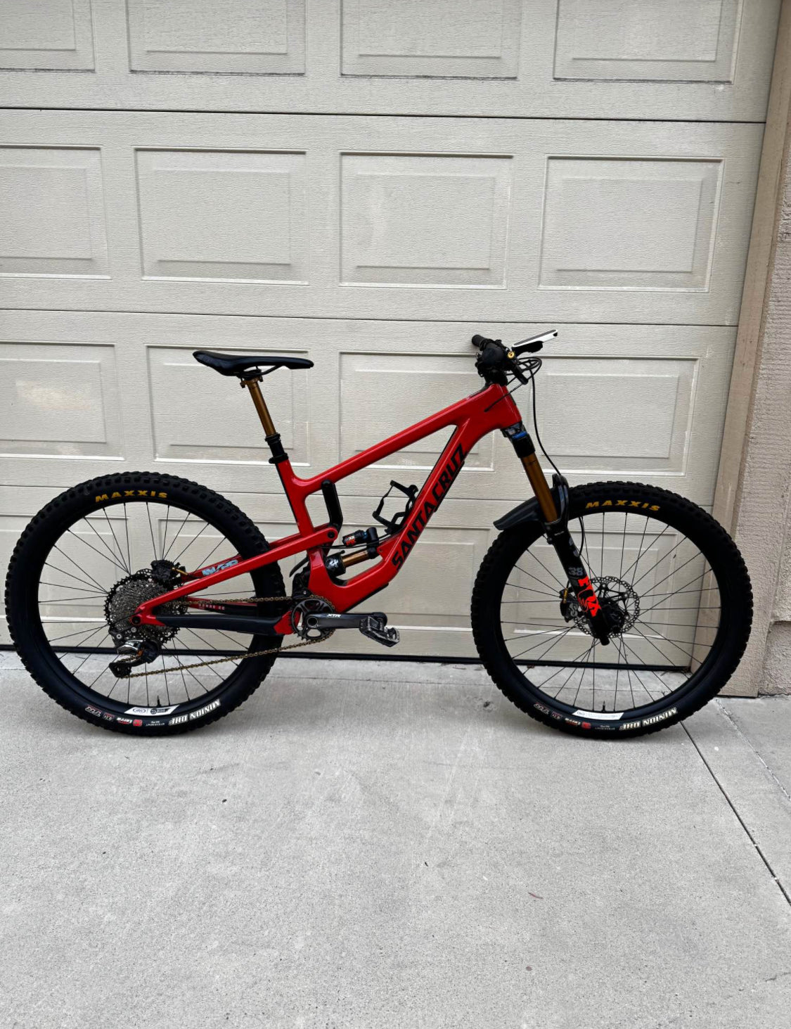 Santa Cruz  Nomad R29 Año 2021