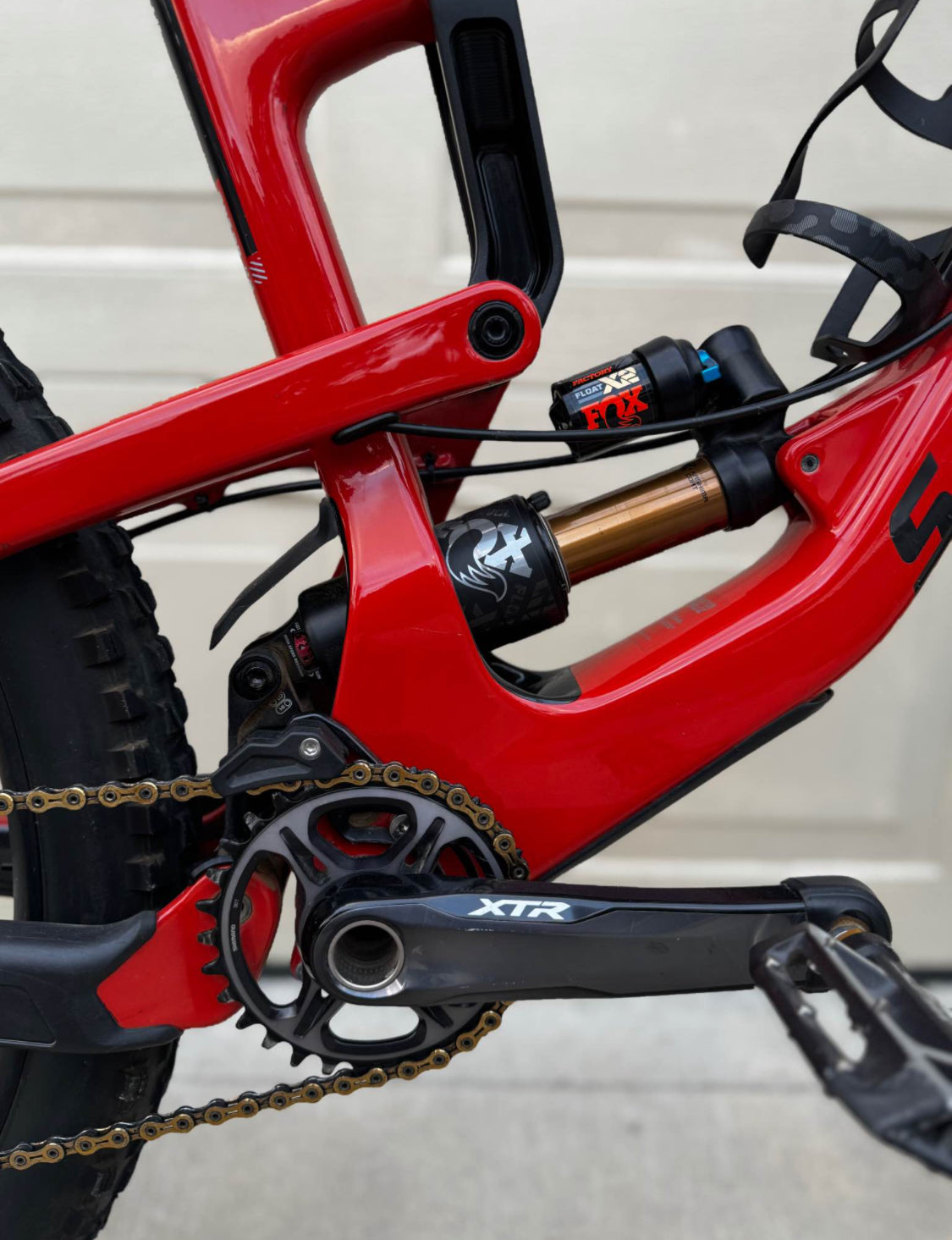 Santa Cruz  Nomad R29 Año 2021