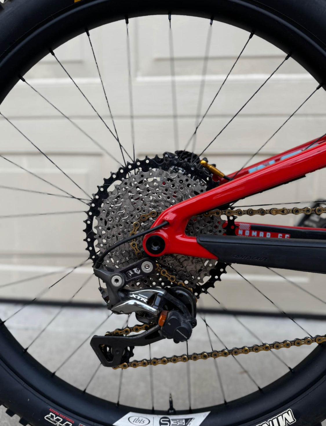 Santa Cruz  Nomad R29 Año 2021