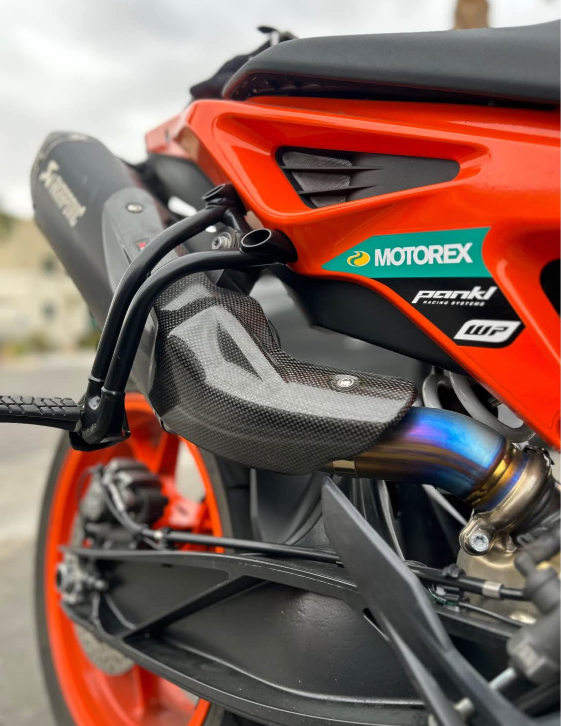 KTM  Duke 890 gp Año 2022