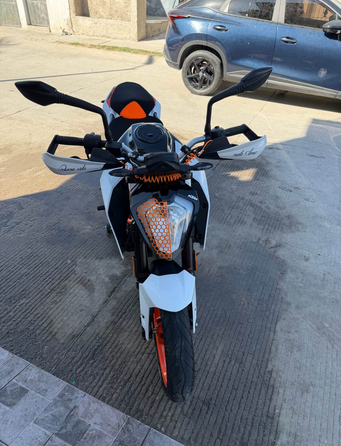 KTM  Duke 200 Año 2024