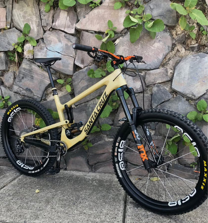 Santa Cruz  Nomad CC R 27.5