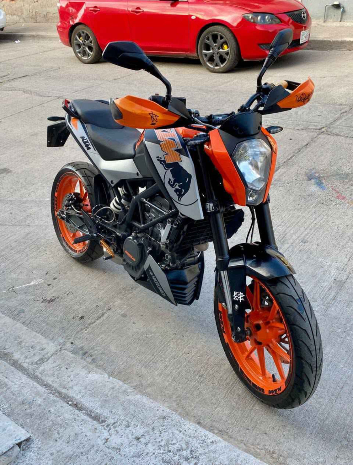 KTM  Duke 200  Año 2018