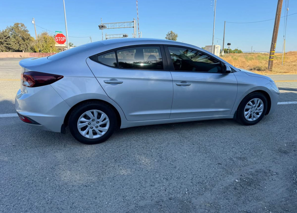 Hyundai Elantra  Sel sedan 4D  Año 2020