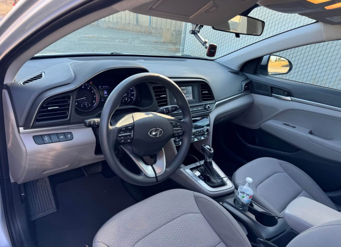 Hyundai Elantra  Sel sedan 4D  Año 2020