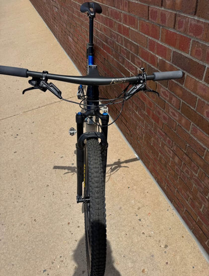 Trek  Súper caliber  R 27.5  Año 2023