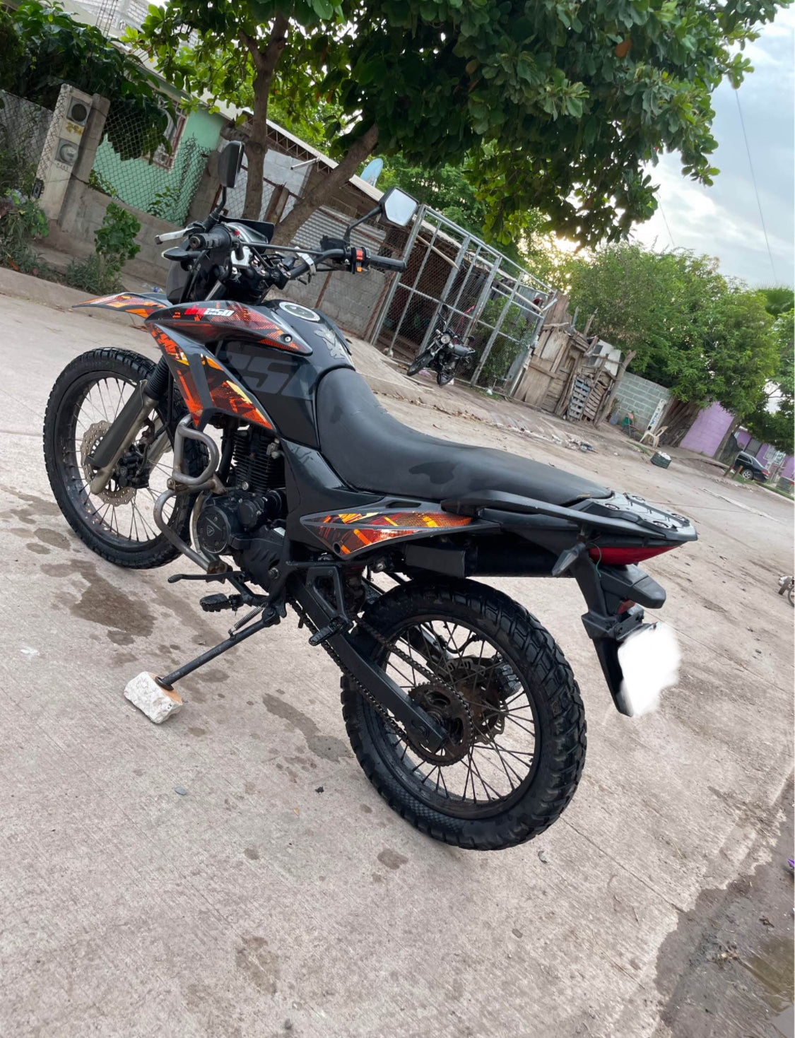 Italika  250 DM Año 2023
