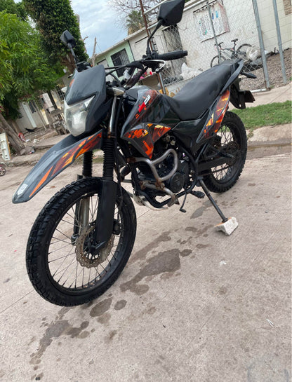 Italika  250 DM Año 2023