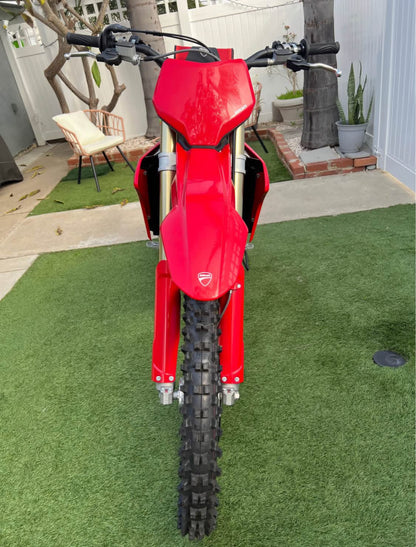 Ducati  Desmo 450 Año 2024