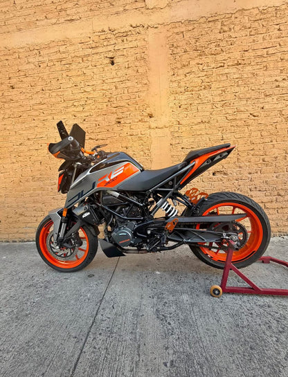 KTM  Duke 200 Año 2023