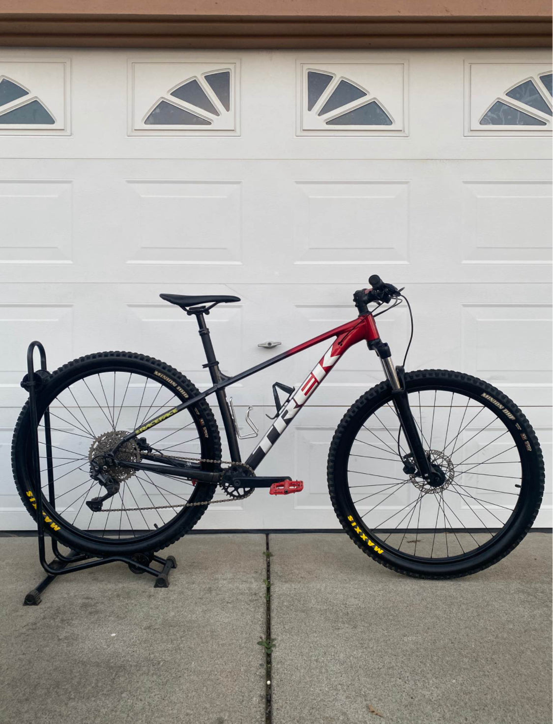 Trek  Marlin 6  R 29 Año 2023