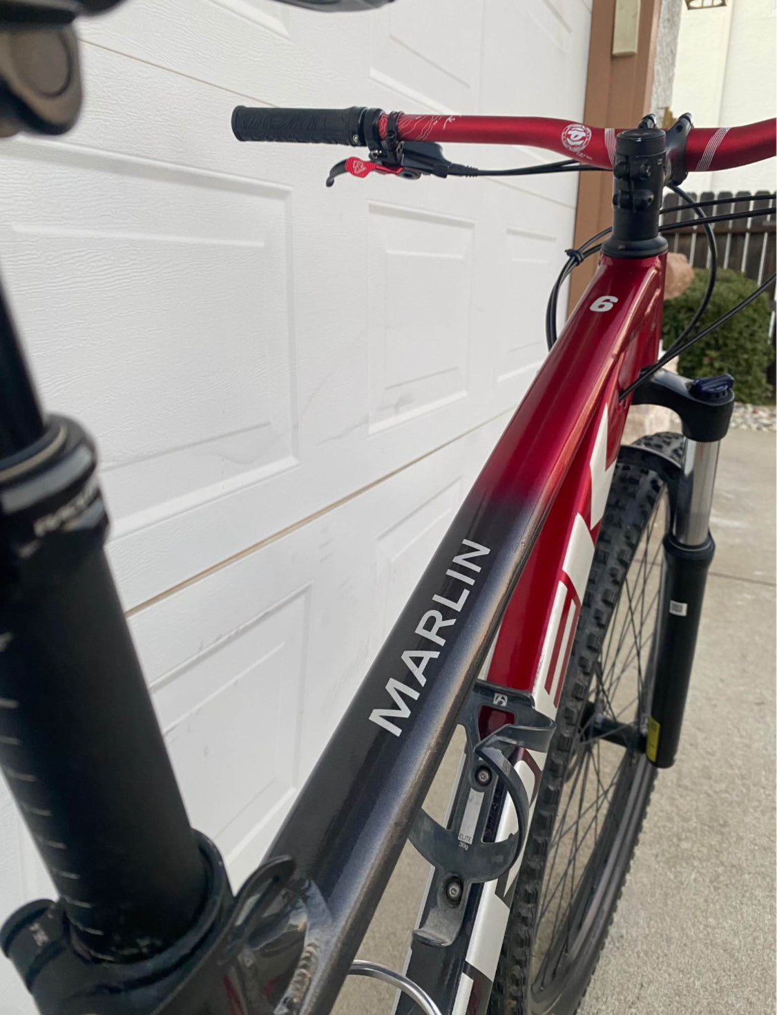 Trek  Marlin 6  R 29 Año 2023