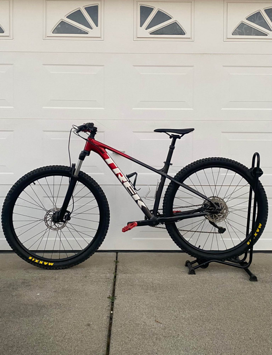Trek  Marlin 6  R 29 Año 2023
