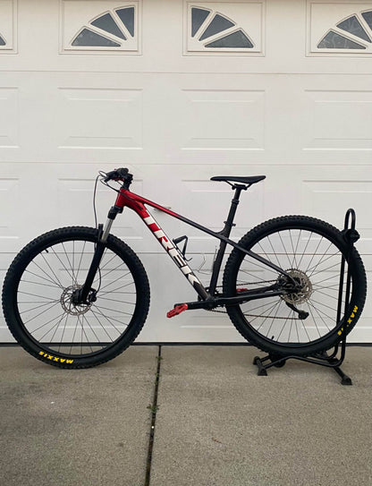Trek  Marlin 6  R 29 Año 2023